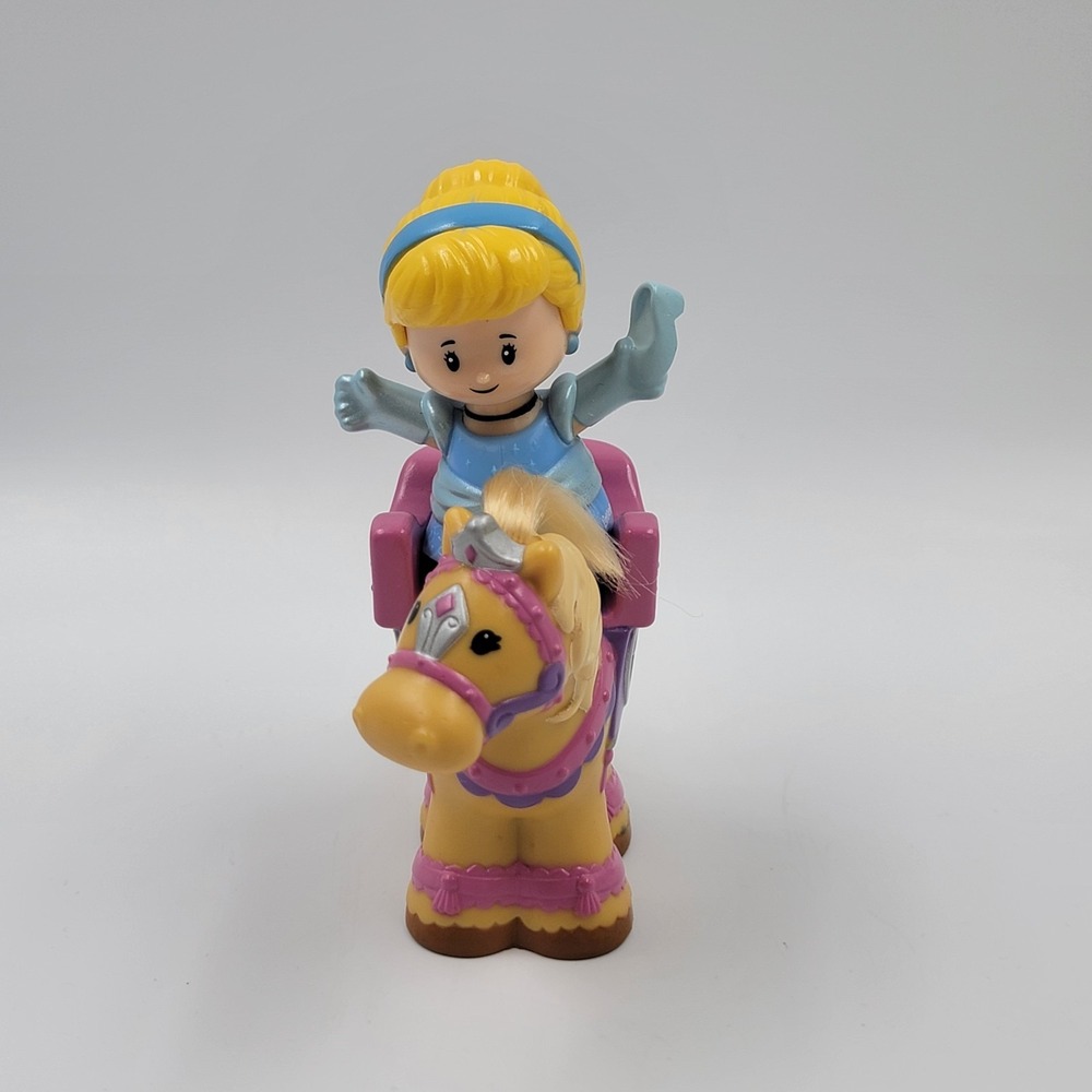 Little People Dance 'n Twirl Palace Royal Kingdom Princess Pony Horse Cinderella